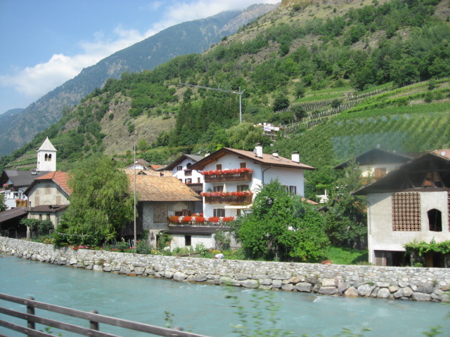 ３つのチロル　チロルはオーストリア？